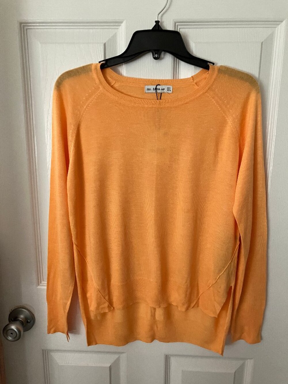ZARA Ladies' Knit Sweater/Pullover/Top Light Orange Size S